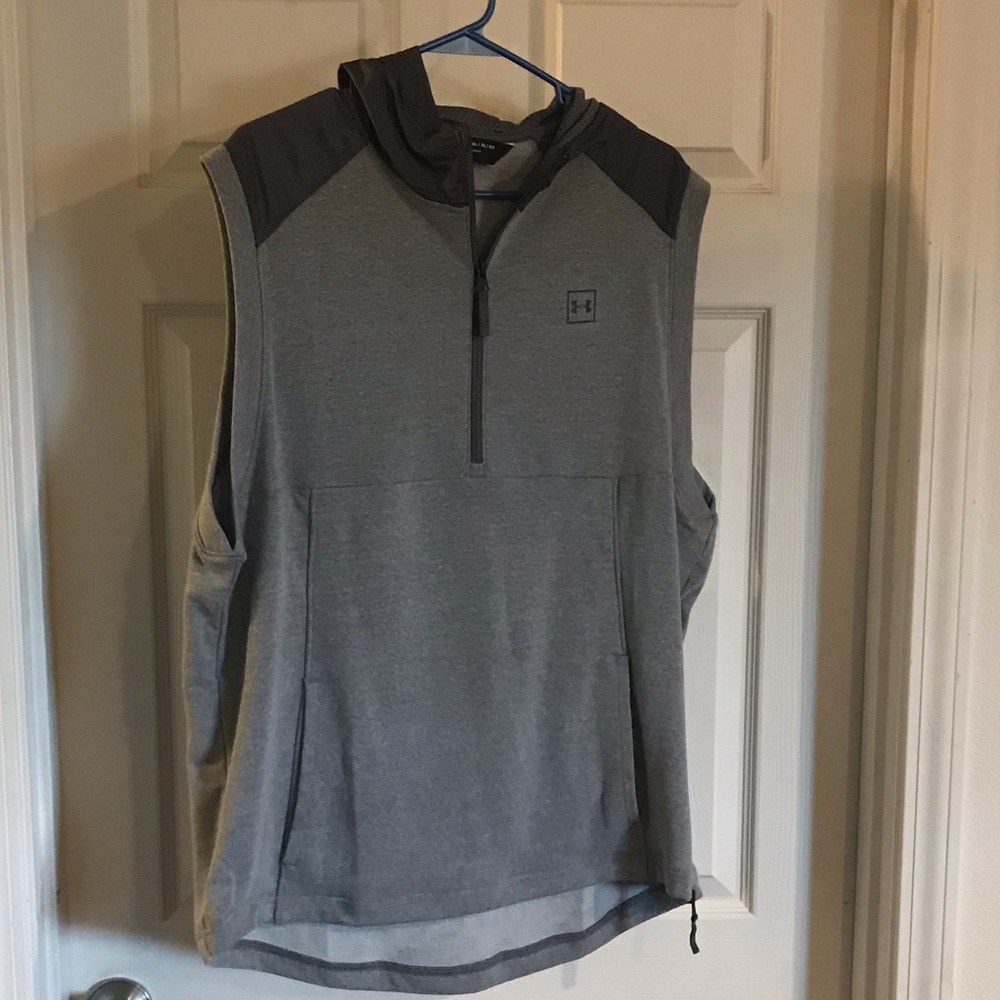 Men’s Under Armour Vest with hood